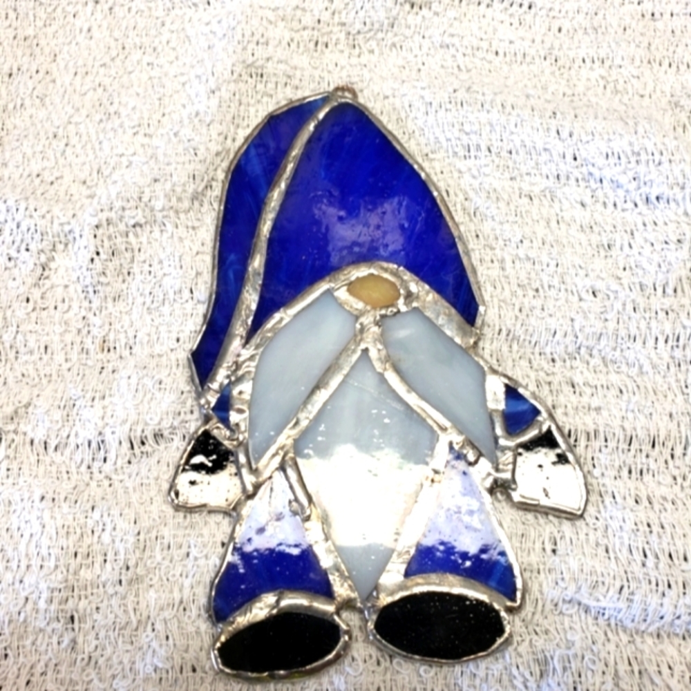 Blue 9x9in stained glass gnome